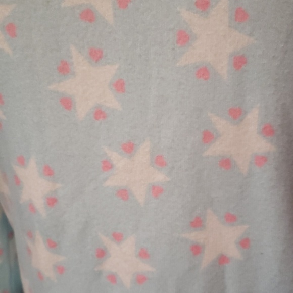 𝅺wildfox Star Hearts Sweater NWOT - Picture 2 of 4